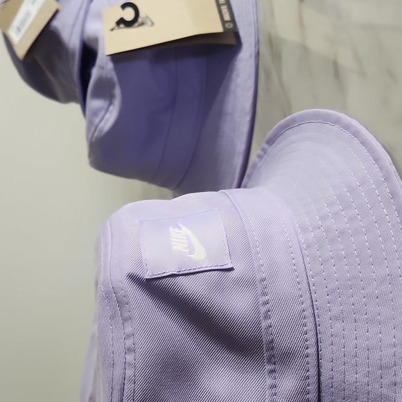 Nike Kids Lavender Bucket Hat - Picture 2 of 5